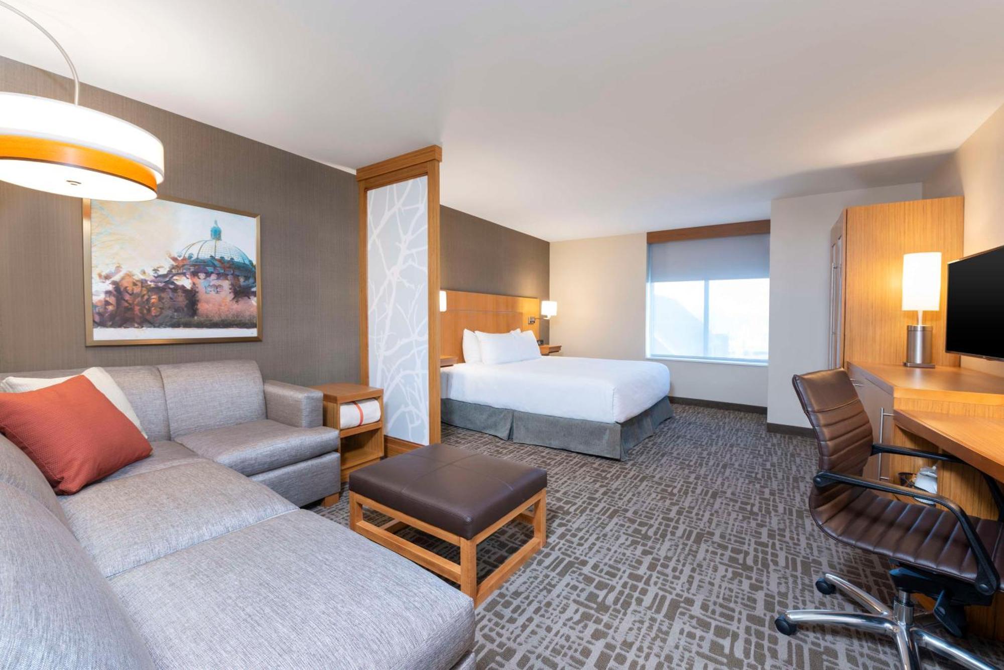 ไฮแอท เพลซ ดีทรอยต์/รอยัลโอ๊ค Hotel ภายนอก รูปภาพ